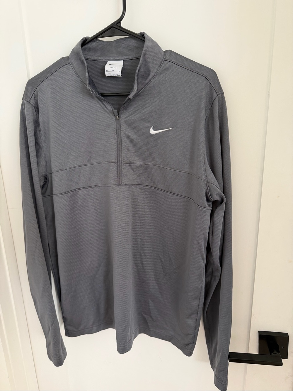 Nike Men’s Pacer Dri-FIT 1/2-Zip Running Pullover Top Gray M